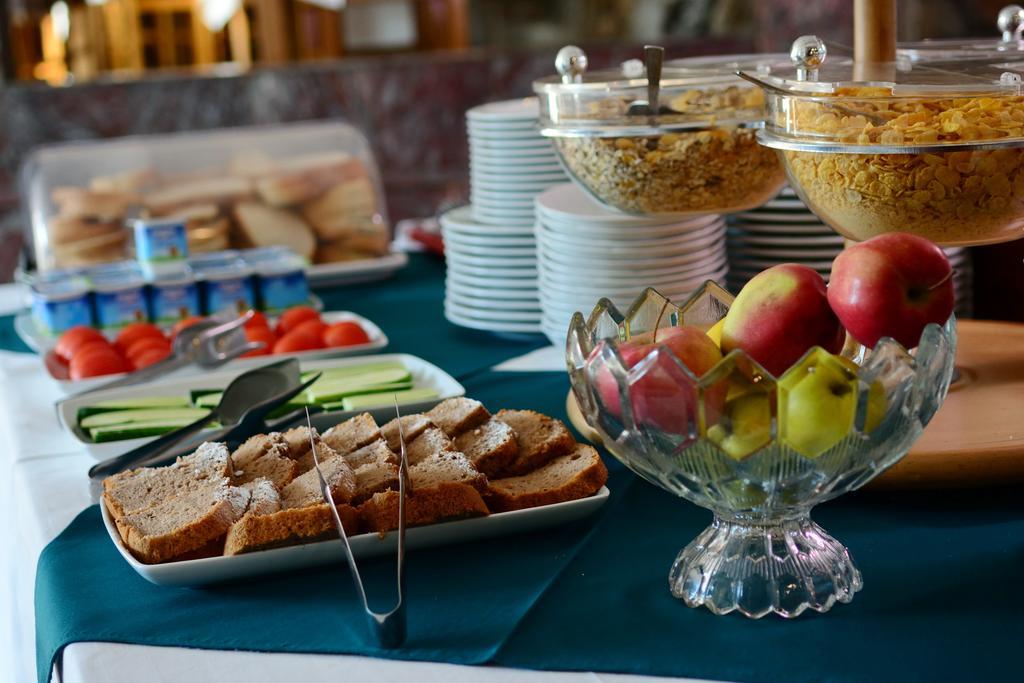 Hotel Select تولتشيا المظهر الخارجي الصورة