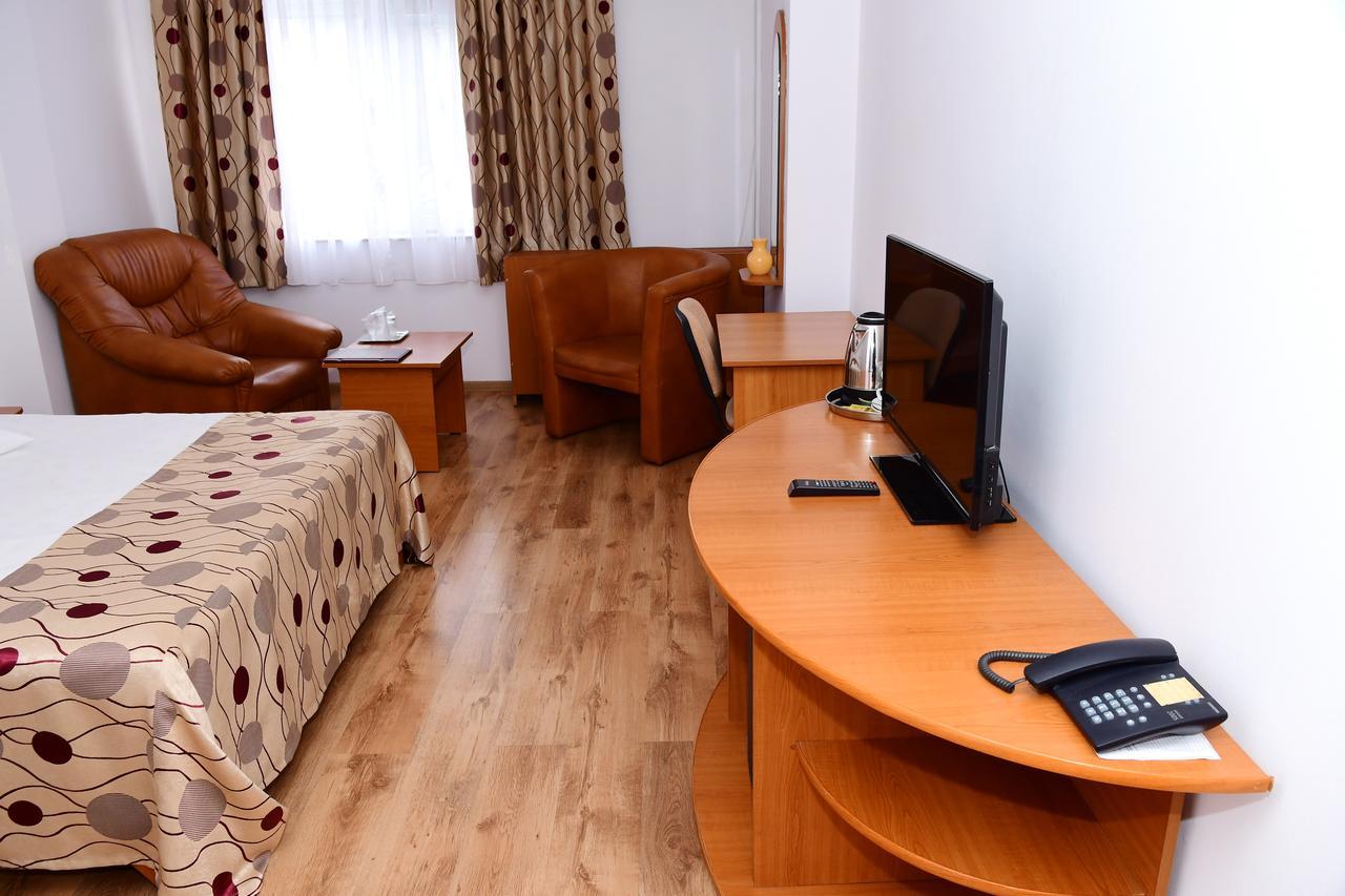 Hotel Select تولتشيا المظهر الخارجي الصورة
